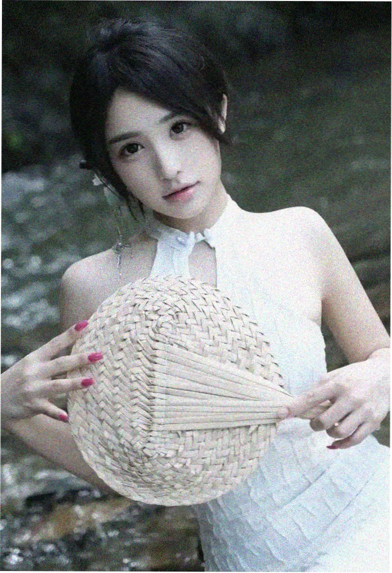 星辰影院职场悬疑剧玻璃城墙海报